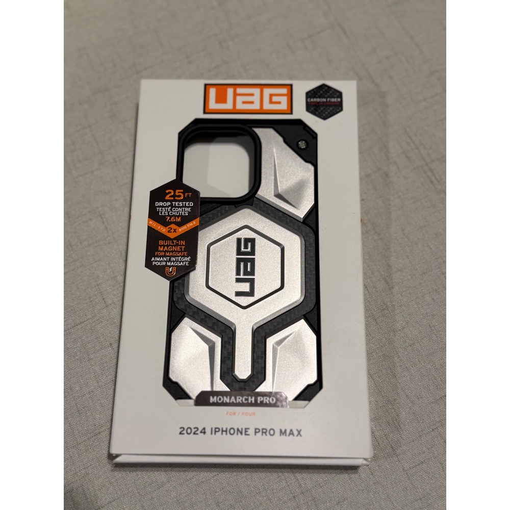 UAG Monarch Pro 2024 iPhone 16 Pro Max Case Titanium Carbon Fiber MagSafe